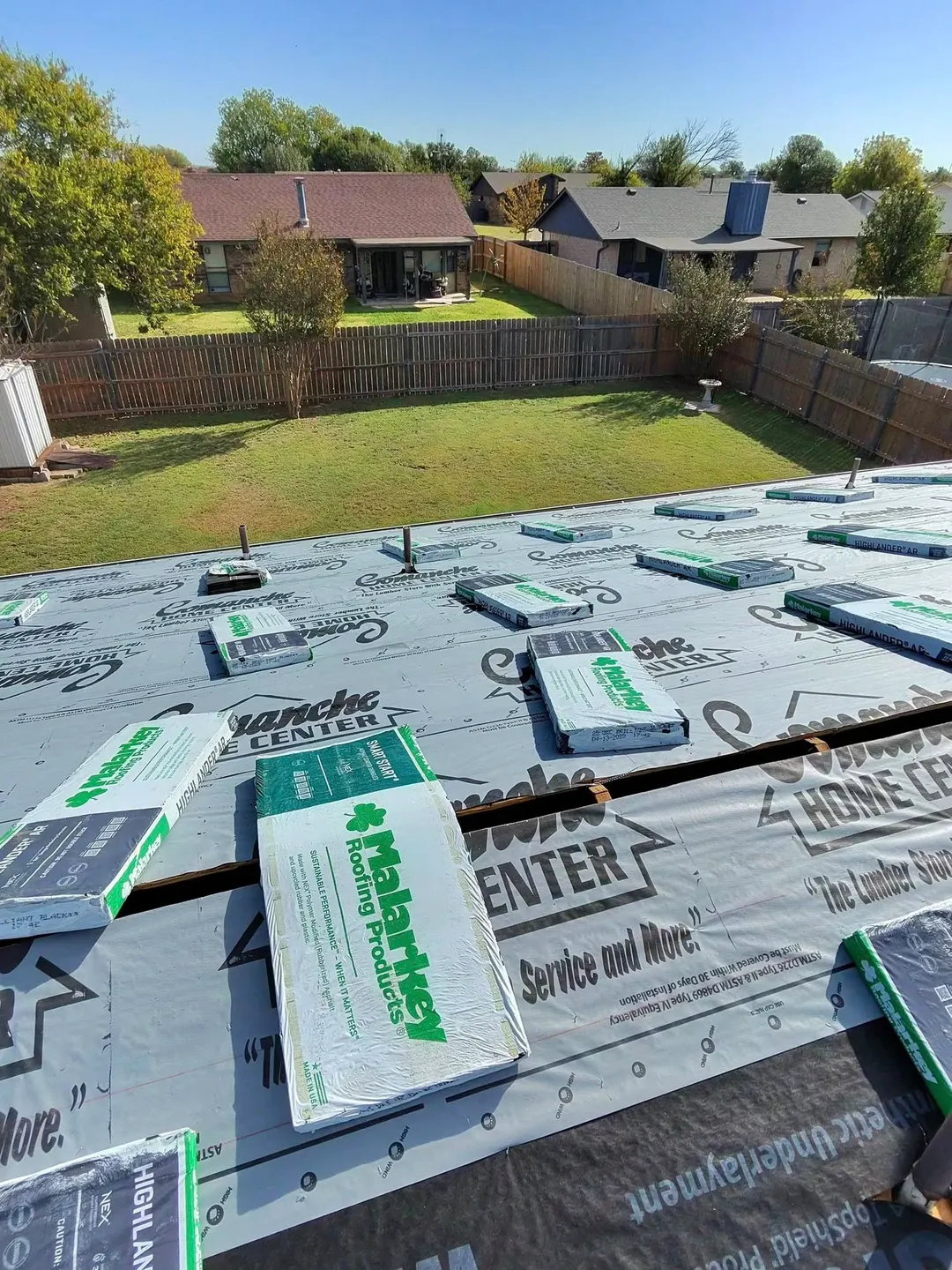 Business profile photo for Lemos Roofing